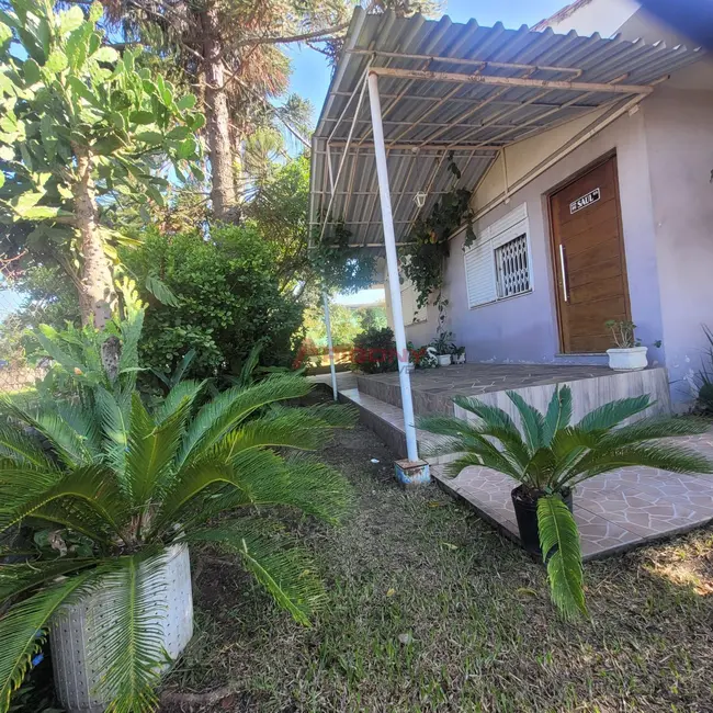 Foto 1 de Casa com 4 quartos à venda, 224m2 em Tomazetti, Santa Maria - RS