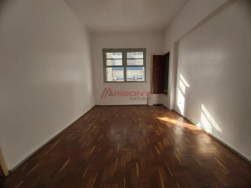 Foto 2 de Apartamento com 2 quartos à venda, 60m2 em Centro, Santa Maria - RS