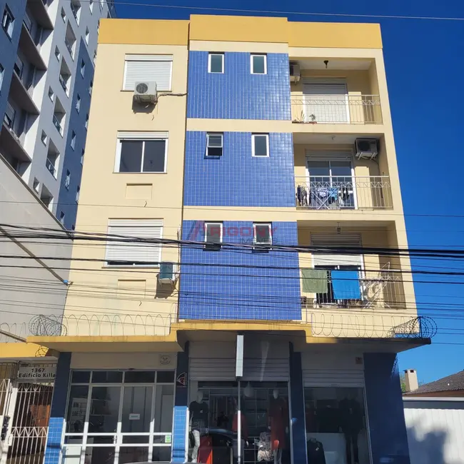 Foto 2 de Apartamento com 3 quartos à venda, 120m2 em Centro, Santa Maria - RS