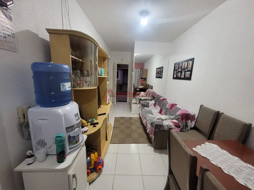 Foto 2 de Casa de Condomínio com 2 quartos à venda, 43m2 em Nossa Senhora de Lourdes, Santa Maria - RS