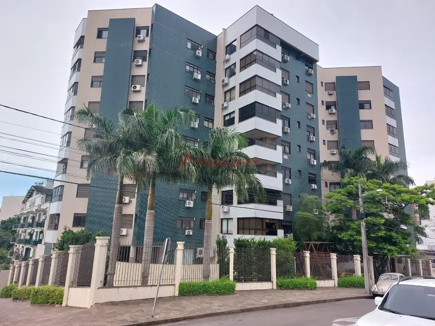 Foto 1 de Apartamento com 3 quartos à venda, 200m2 em Nossa Senhora de Lourdes, Santa Maria - RS