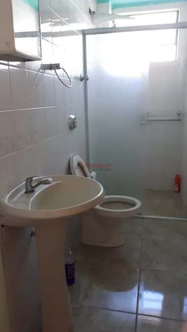 Foto 9 de Apartamento com 2 quartos à venda, 100m2 em Nossa Senhora de Fátima, Santa Maria - RS