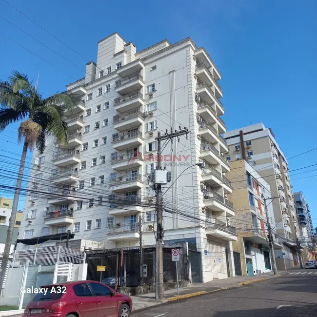 Foto 1 de Apartamento com 2 quartos à venda, 64m2 em Centro, Santa Maria - RS