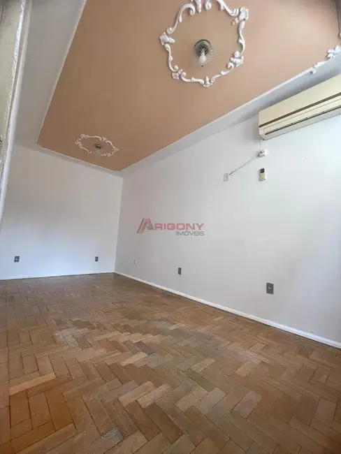 Foto 4 de Apartamento com 1 quarto à venda, 68m2 em Centro, Santa Maria - RS