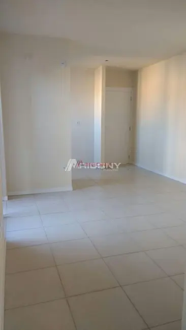 Apartamento com 3 quartos à venda, 60m2 em Nossa Senhora Medianeira, Santa Maria - RS - imagem 2 Foto 2 de Apartamento com 3 quartos à venda, 60m2 em Nossa Senhora Medianeira, Santa Maria - RS