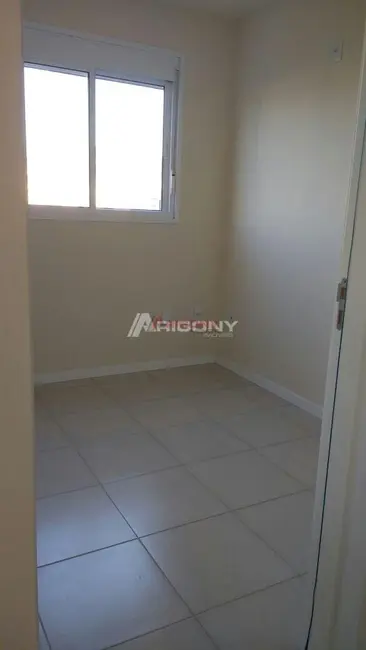 Apartamento com 3 quartos à venda, 60m2 em Nossa Senhora Medianeira, Santa Maria - RS - imagem 3 Foto 3 de Apartamento com 3 quartos à venda, 60m2 em Nossa Senhora Medianeira, Santa Maria - RS