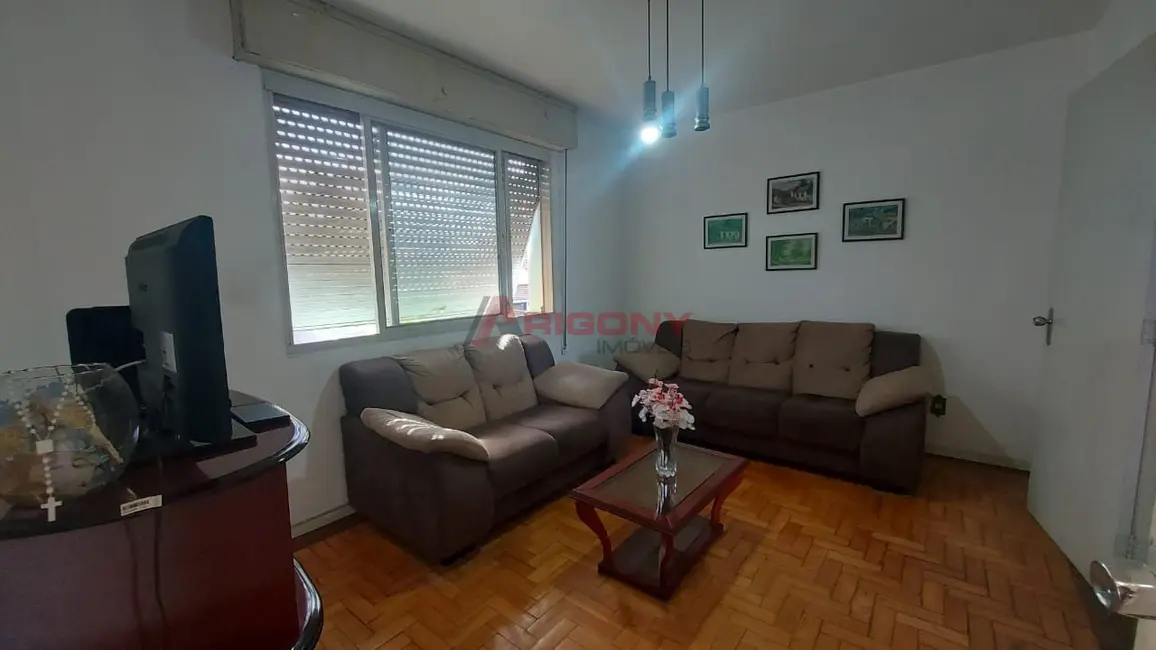Foto 2 de Apartamento com 3 quartos à venda, 96m2 em Centro, Santa Maria - RS