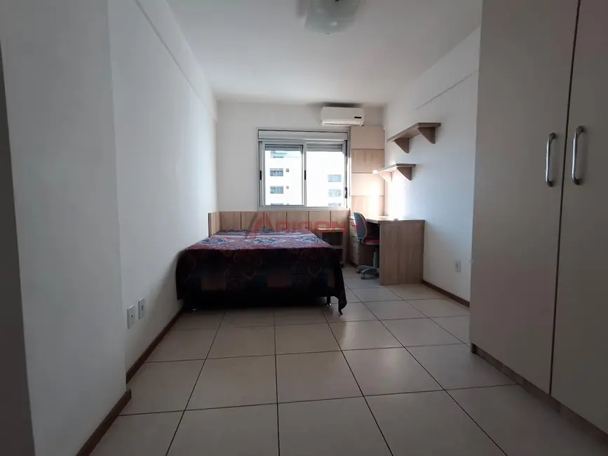Foto 6 de Apartamento com 2 quartos à venda, 72m2 em Centro, Santa Maria - RS