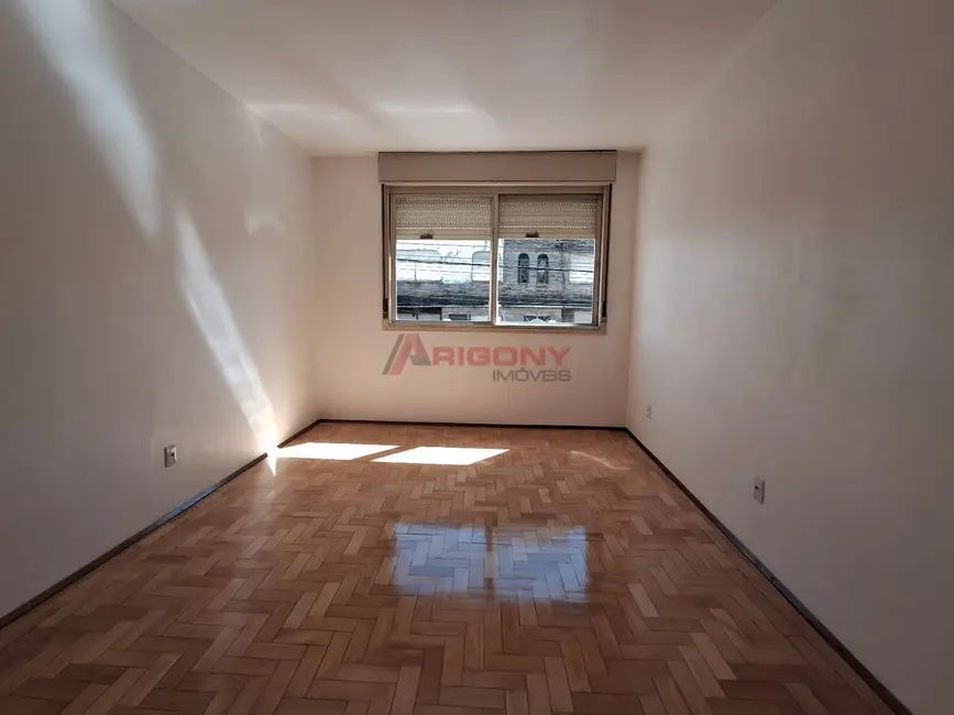 Foto 2 de Apartamento com 2 quartos à venda, 97m2 em Centro, Santa Maria - RS