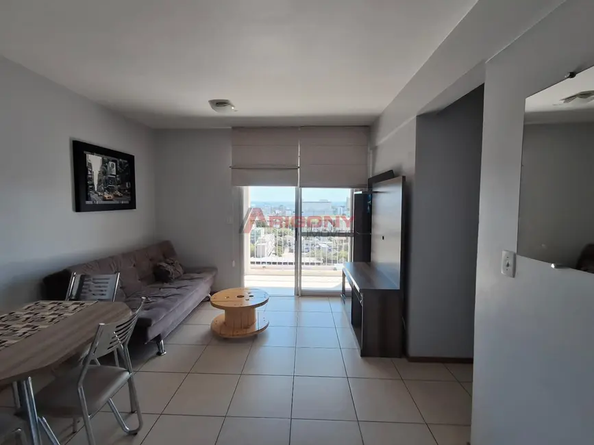 Foto 2 de Apartamento com 2 quartos para alugar, 72m2 em Centro, Santa Maria - RS