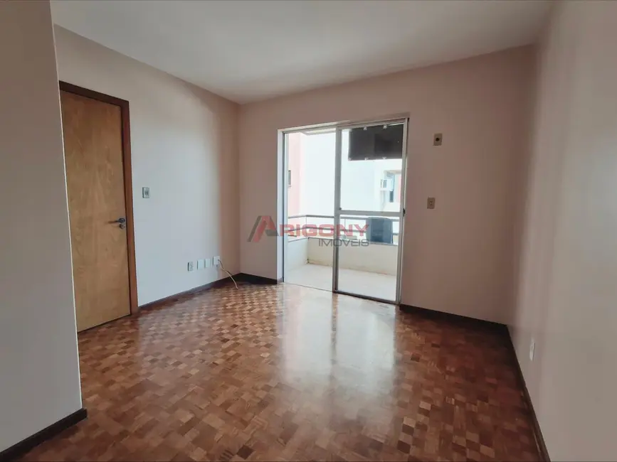 Apartamento com 2 quartos à venda, 95m2 em Nossa Senhora de Fátima, Santa Maria - RS - imagem 2 Foto 2 de Apartamento com 2 quartos à venda, 95m2 em Nossa Senhora de Fátima, Santa Maria - RS