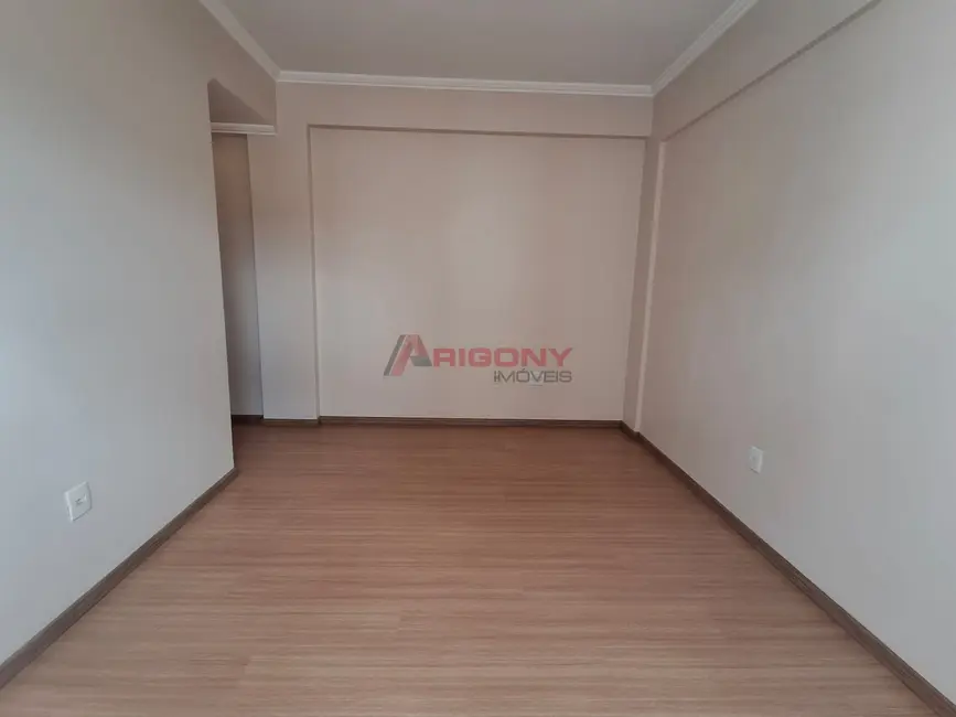 Foto 9 de Apartamento com 3 quartos à venda, 124m2 em Menino Jesus, Santa Maria - RS