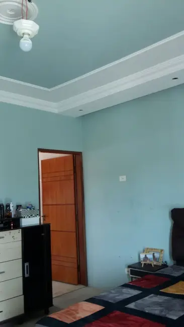 Foto 6 de Casa com 3 quartos à venda, 144m2 em Salto De Pirapora - SP