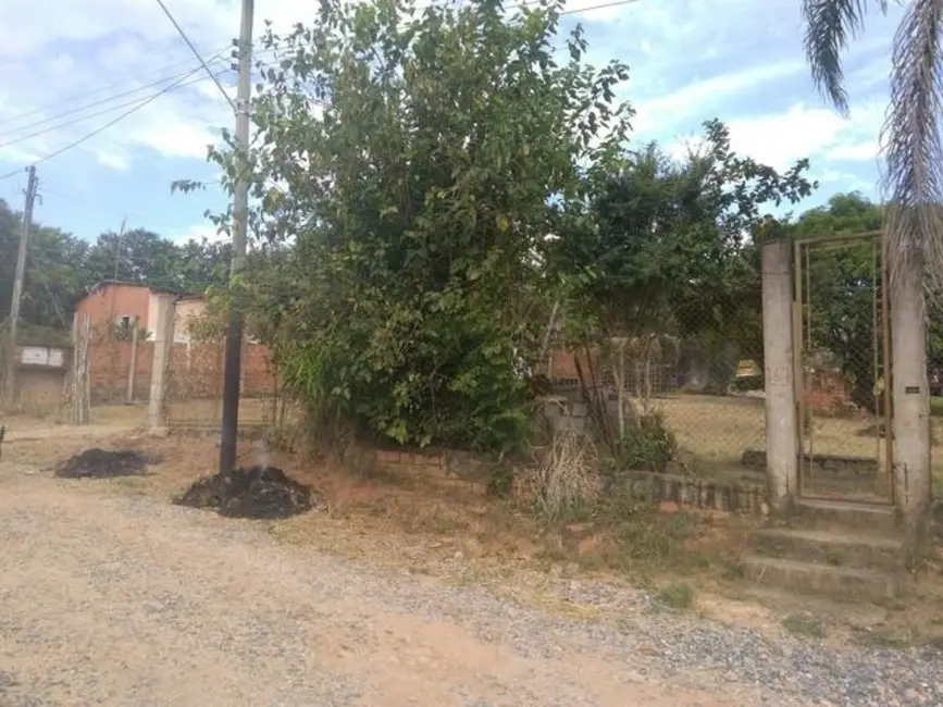 Foto 2 de Chácara com 2 quartos à venda, 1000m2 em Salto De Pirapora - SP