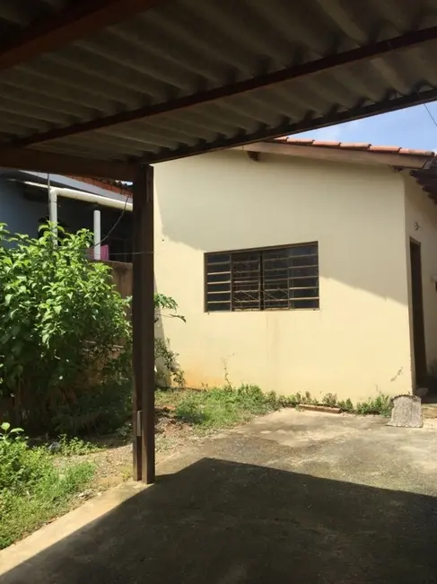 Foto 3 de Casa com 1 quarto à venda, 125m2 em Salto De Pirapora - SP