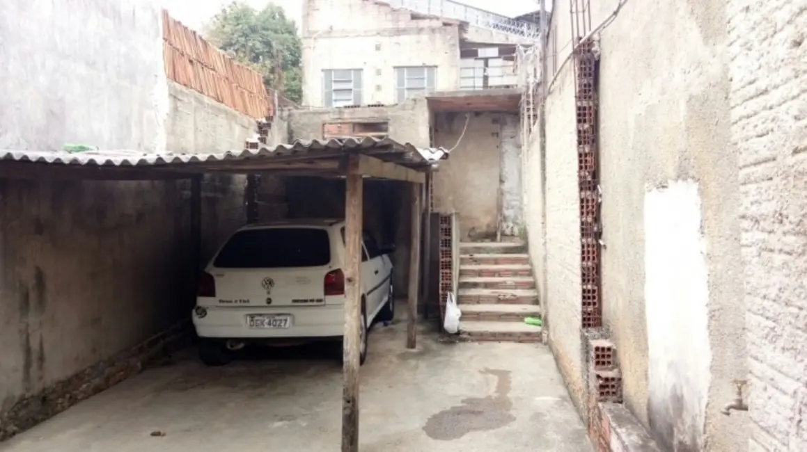 Foto 4 de Casa com 3 quartos à venda, 540m2 em Salto De Pirapora - SP