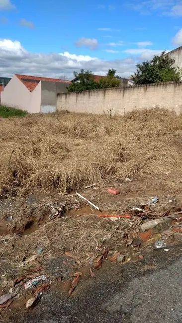 Foto 1 de Terreno / Lote à venda, 250m2 em Salto De Pirapora - SP