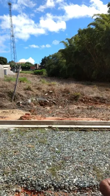 Foto 1 de Terreno / Lote à venda, 125m2 em Salto De Pirapora - SP