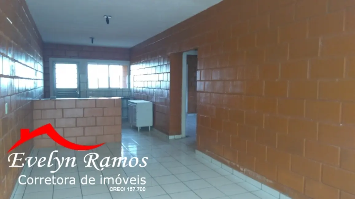 Foto 9 de Casa com 2 quartos à venda, 250m2 em Salto De Pirapora - SP