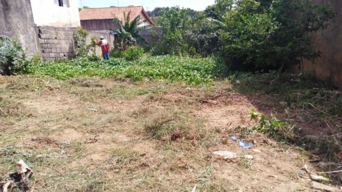 Foto 1 de Terreno / Lote à venda, 250m2 em Salto De Pirapora - SP