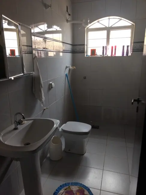 Foto 9 de Casa com 3 quartos à venda, 250m2 em Salto De Pirapora - SP