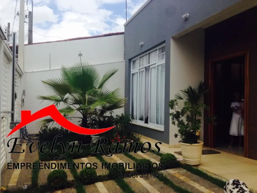 Foto 2 de Casa com 3 quartos à venda em Salto De Pirapora - SP
