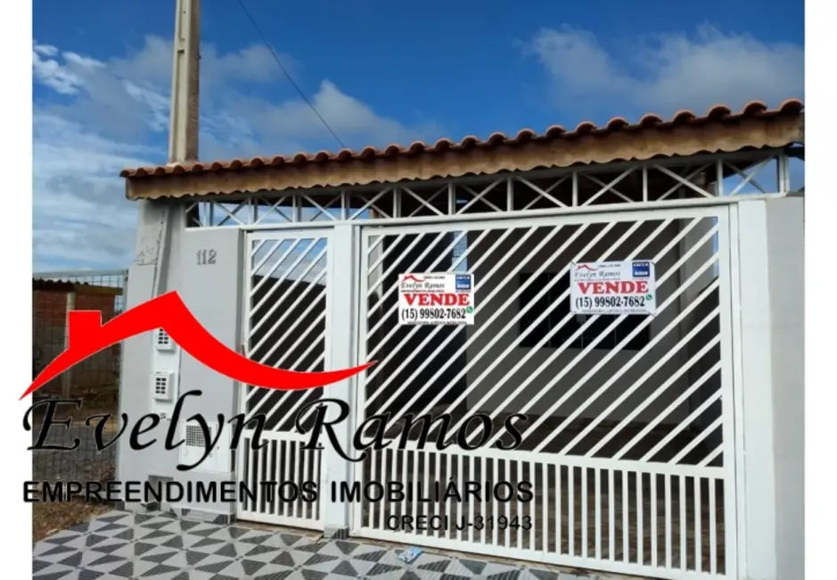 Foto 2 de Casa com 2 quartos à venda, 250m2 em Salto De Pirapora - SP