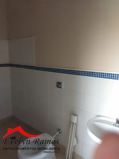 Sala Comercial para alugar, 55m2 em Centro, Salto De Pirapora - SP - imagem 5 Foto 5 de Sala Comercial para alugar, 55m2 em Centro, Salto De Pirapora - SP