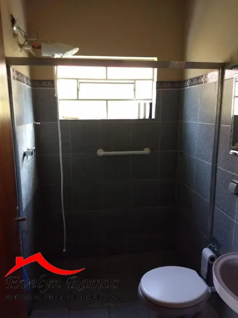 Foto 6 de Casa com 2 quartos à venda, 250m2 em Salto De Pirapora - SP