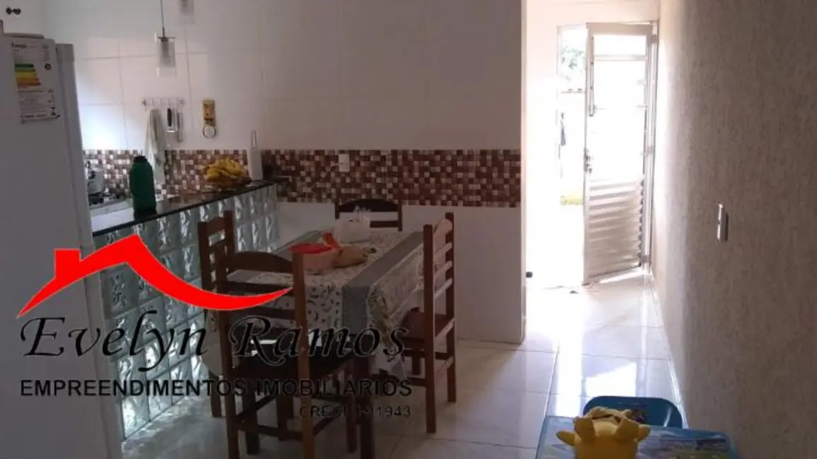 Foto 6 de Casa com 3 quartos à venda, 180m2 em Salto De Pirapora - SP