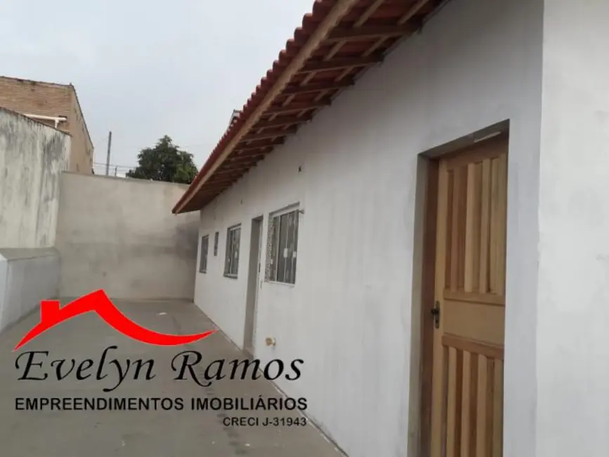 Foto 3 de Casa com 2 quartos à venda, 138m2 em Salto De Pirapora - SP