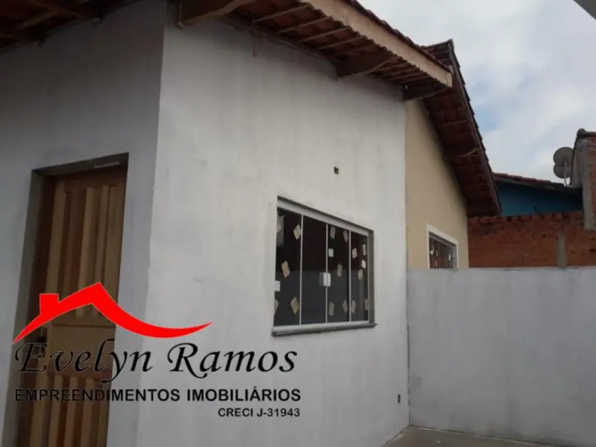 Foto 2 de Casa com 2 quartos à venda, 138m2 em Salto De Pirapora - SP
