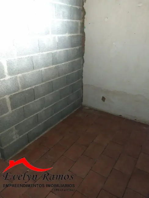 Foto 6 de Casa com 4 quartos à venda, 150m2 em Salto De Pirapora - SP