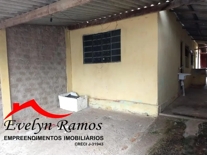 Foto 2 de Casa com 4 quartos à venda, 150m2 em Salto De Pirapora - SP