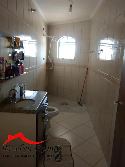 Foto 9 de Casa com 3 quartos à venda, 250m2 em Salto De Pirapora - SP