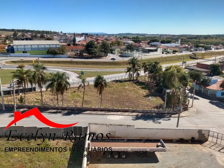 Foto 1 de Terreno / Lote à venda, 1344m2 em Salto De Pirapora - SP