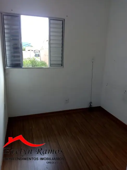 Foto 4 de Casa com 3 quartos à venda, 125m2 em Salto De Pirapora - SP