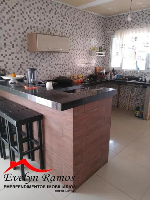 Foto 2 de Casa com 3 quartos à venda, 300m2 em Aracoiaba Da Serra - SP