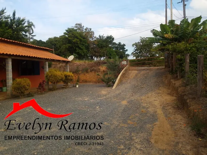 Foto 4 de Chácara com 3 quartos à venda, 640m2 em Salto De Pirapora - SP