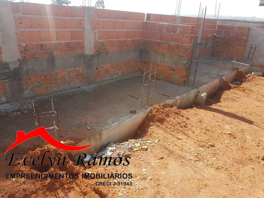 Foto 6 de Terreno / Lote à venda, 250m2 em Salto De Pirapora - SP