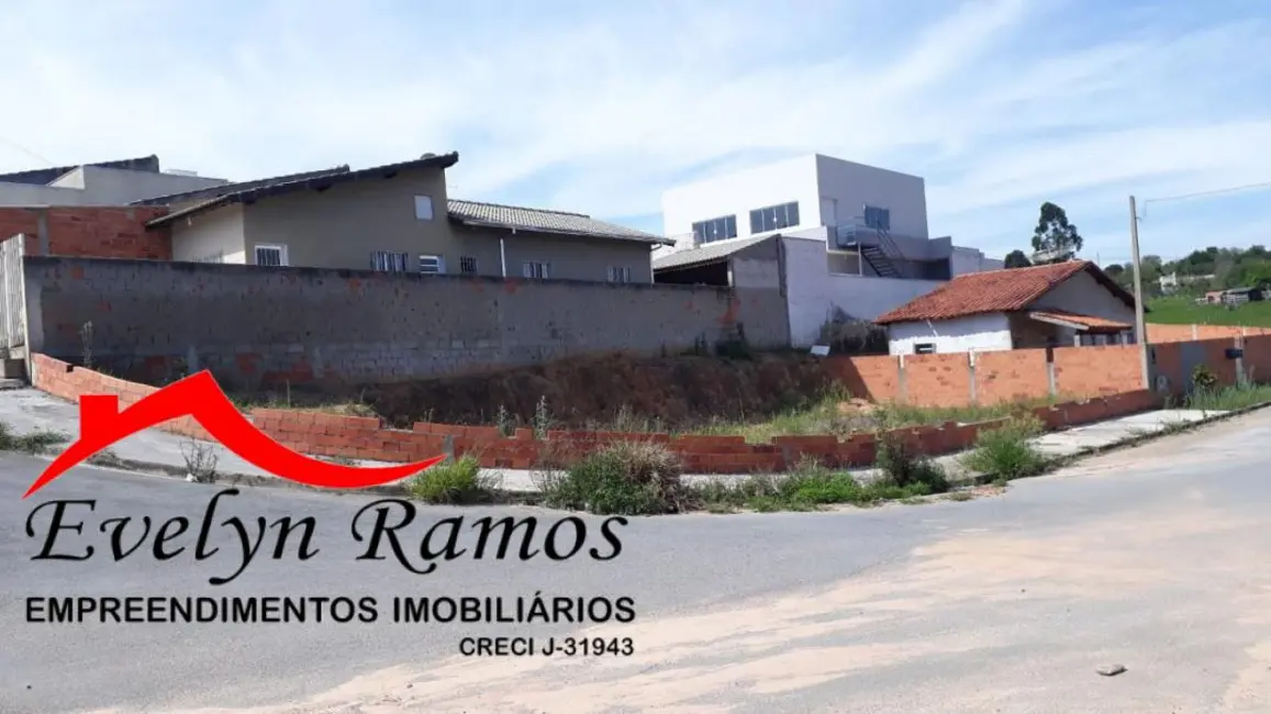 Foto 1 de Terreno / Lote à venda, 265m2 em Salto De Pirapora - SP