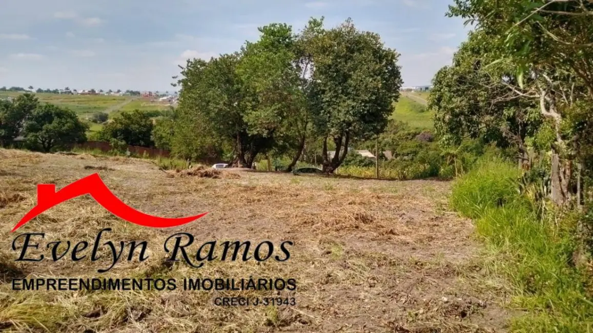 Foto 2 de Terreno / Lote à venda, 1135m2 em Salto De Pirapora - SP
