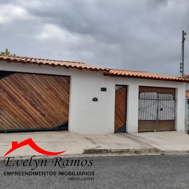 Foto 1 de Casa com 2 quartos à venda, 250m2 em Salto De Pirapora - SP