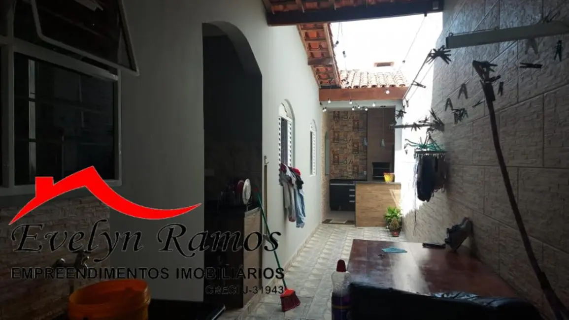 Foto 8 de Casa com 3 quartos à venda, 175m2 em Salto De Pirapora - SP