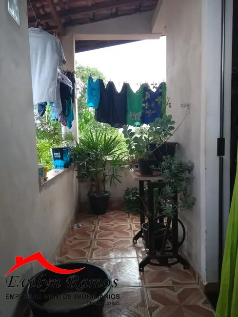Foto 8 de Casa com 4 quartos à venda, 125m2 em Salto De Pirapora - SP