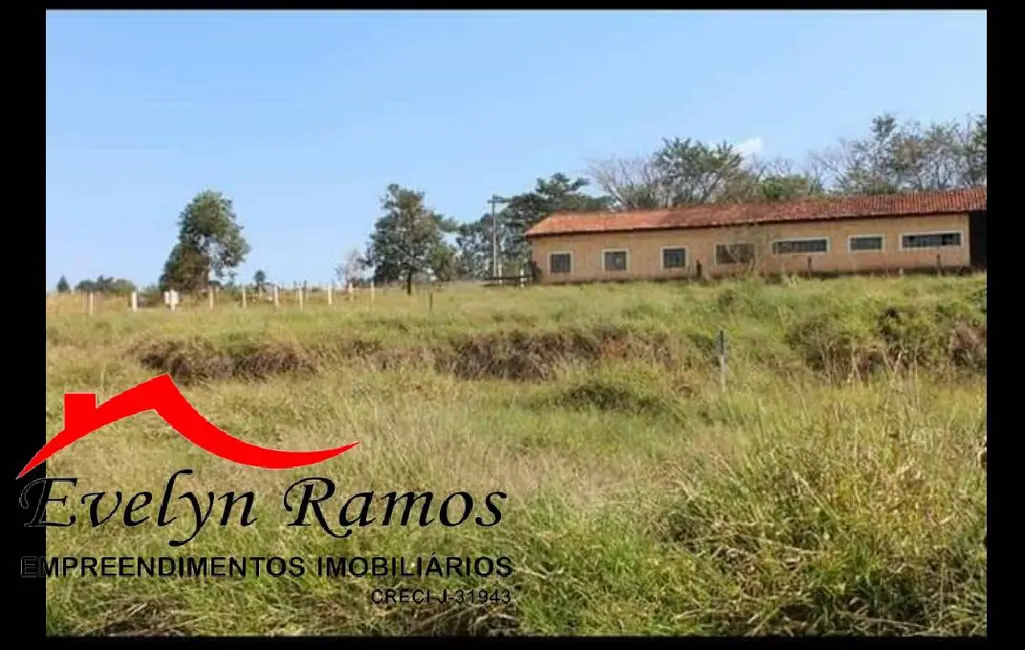 Foto 9 de Terreno / Lote à venda, 2000m2 em Salto De Pirapora - SP