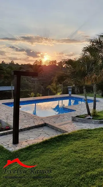 Foto 1 de Chácara com 5 quartos à venda, 2000m2 em Salto De Pirapora - SP