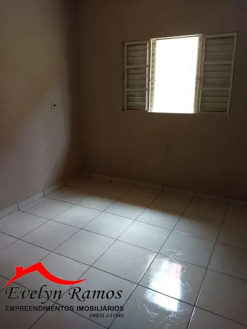 Foto 9 de Casa com 2 quartos à venda, 240m2 em Salto De Pirapora - SP