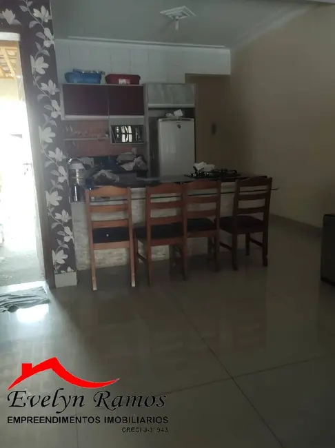 Foto 3 de Casa com 2 quartos à venda, 198m2 em Salto De Pirapora - SP