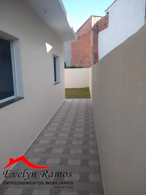 Foto 8 de Casa com 2 quartos à venda em Salto De Pirapora - SP